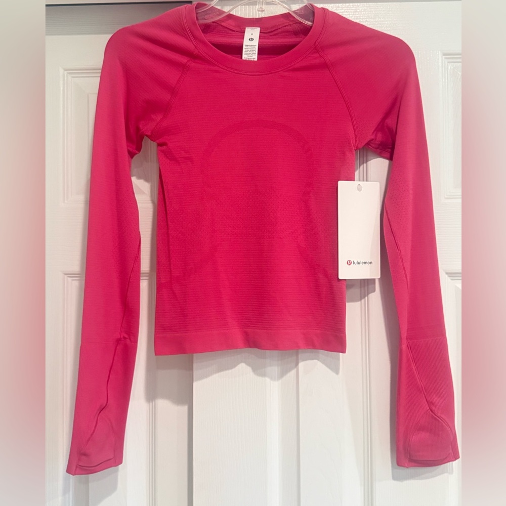 Lululemon Swiftly Tech Long Sleeve 2.0 Waist Length - Picture 3 of 5